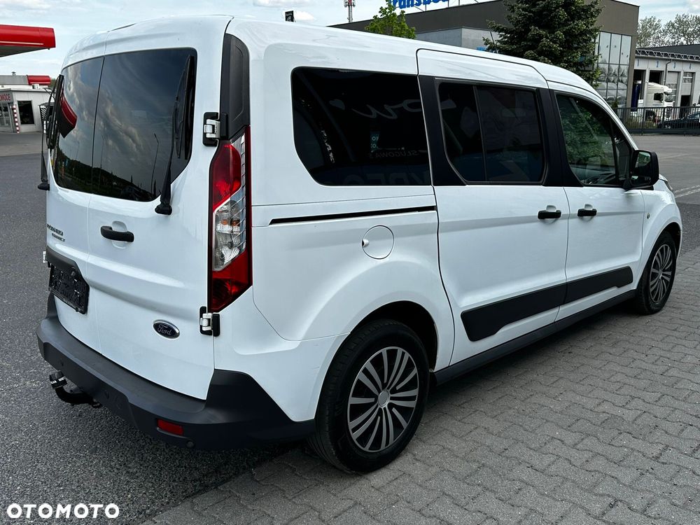 Ford Tourneo Connect Grand - 5