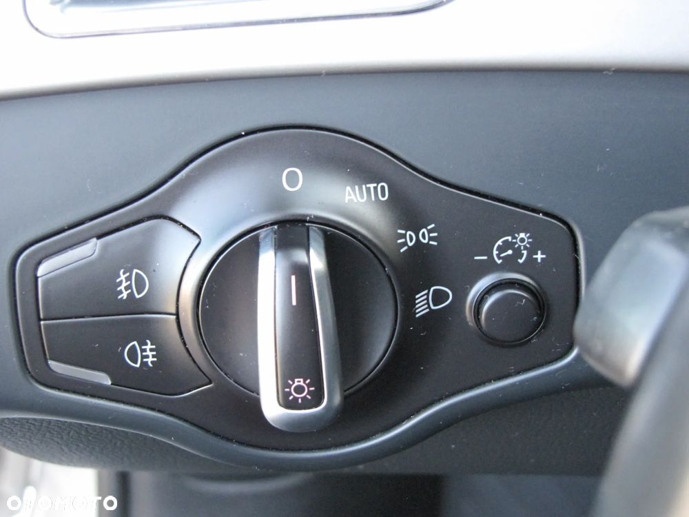 Audi A4 Avant 2.0 TDI - 17