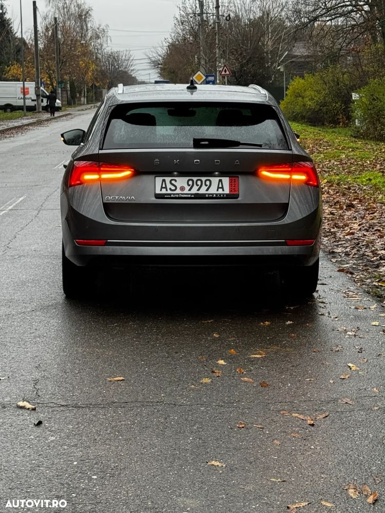 Skoda Octavia Combi 2.0 TDI DSG Exclusive Plus - 4