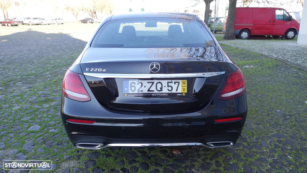 Mercedes-Benz E 220 d 9G-TRONIC AMG Line - 10