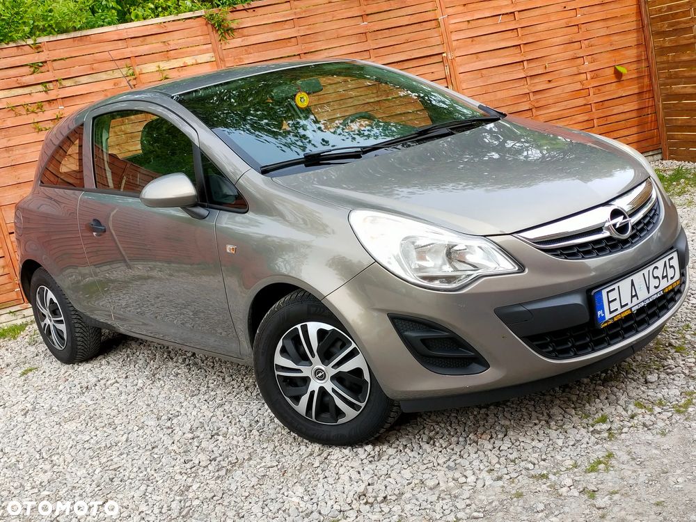 Opel Corsa 1.4 16V Active - 1