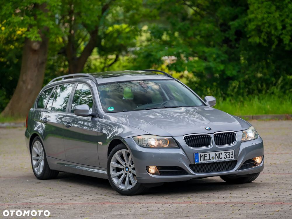BMW Seria 3 320i Edition Exclusive - 13