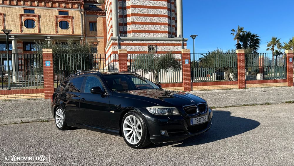 BMW 320 d Sport - 1