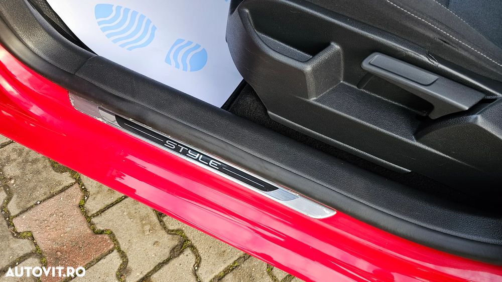 Volkswagen Golf Plus 1.2 TSI BlueMotion Technology Style - 20