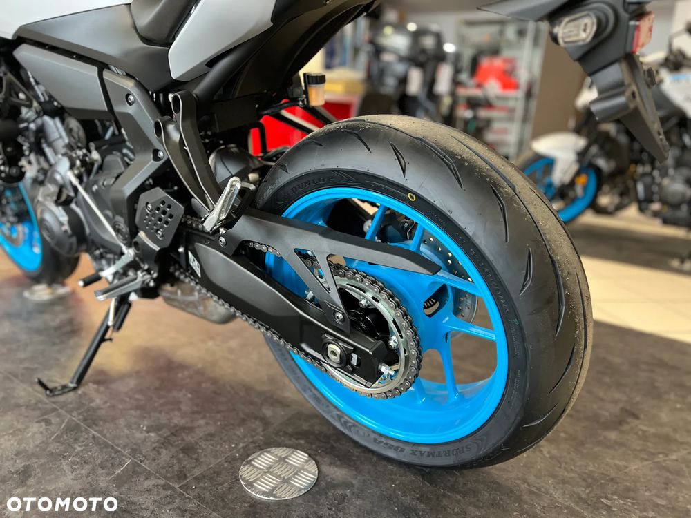 Yamaha MT - 32
