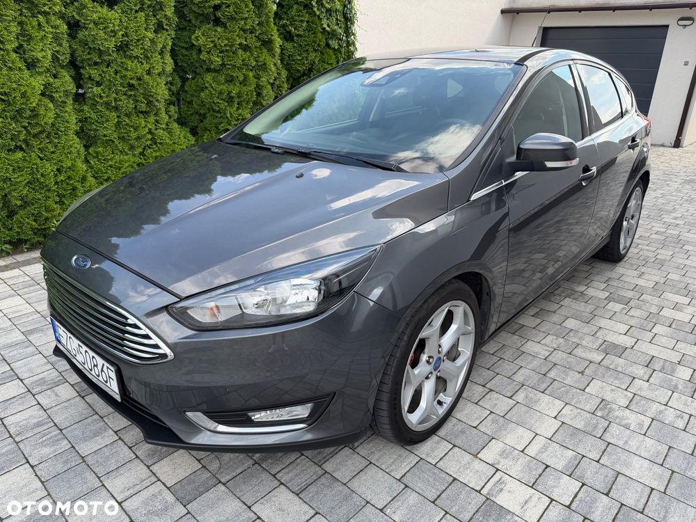 Ford Focus 1.5 EcoBoost Titanium ASS - 1