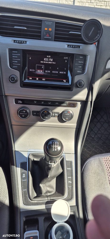 Volkswagen Golf 1.6 TDI BlueMotion Technology Trendline - 8
