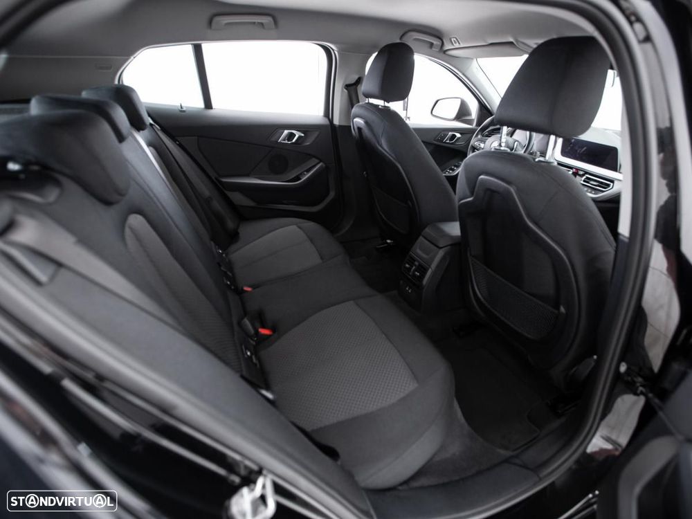 BMW 116 d Auto - 12