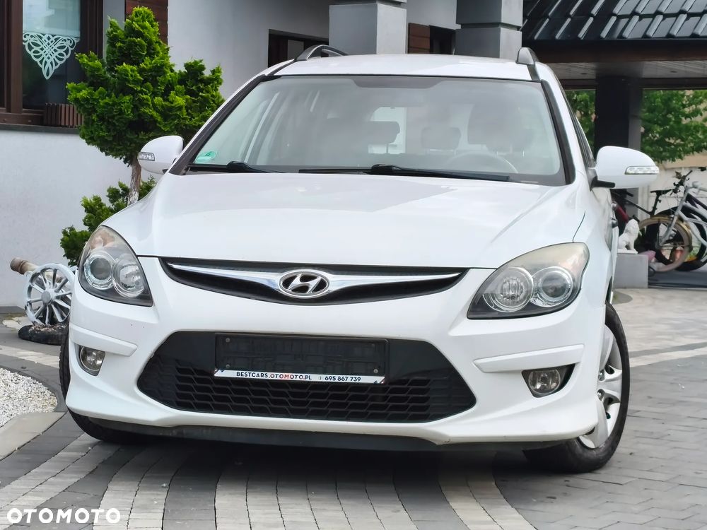Hyundai i30 1.6 CRDi Classic + - 5
