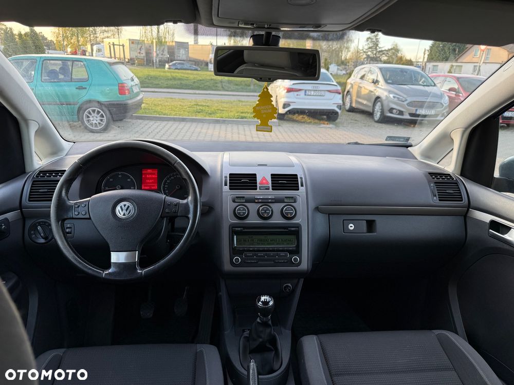 Volkswagen Touran 1.9 TDI Freestyle - 8