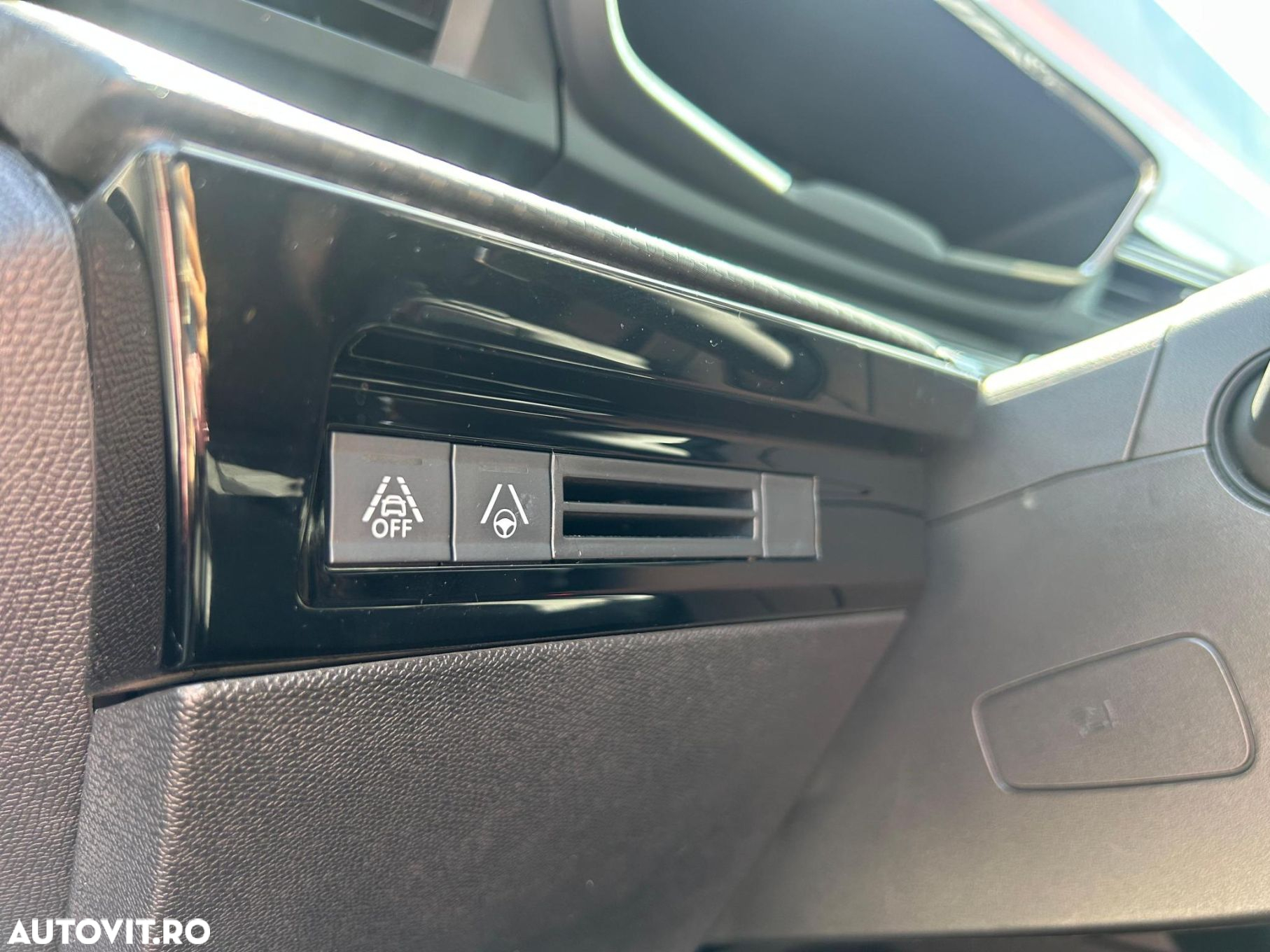Peugeot 508 1.2L PureTech 130 S&S EAT8 Allure - 19