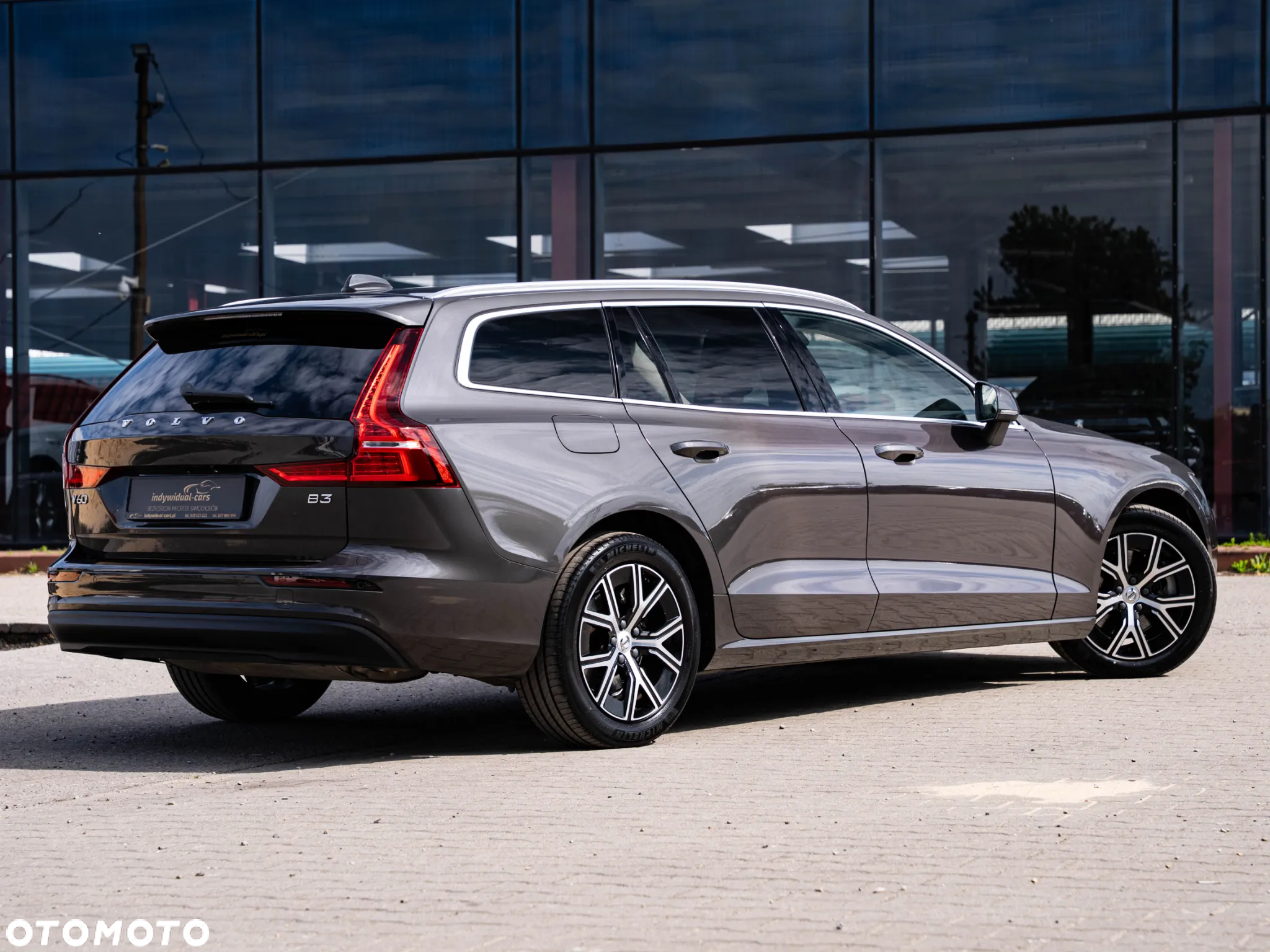 Volvo V60 B3 B Geartronic Momentum Core - 13