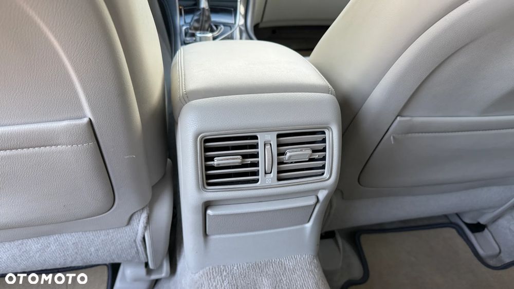 Infiniti Q50 - 22