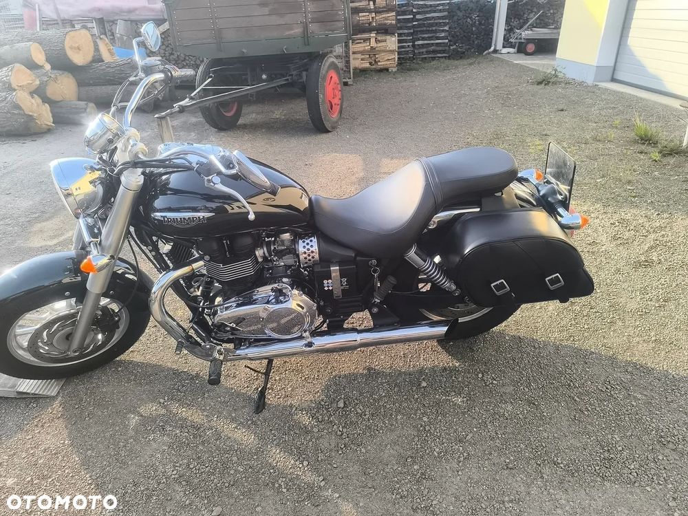 Triumph America - 4