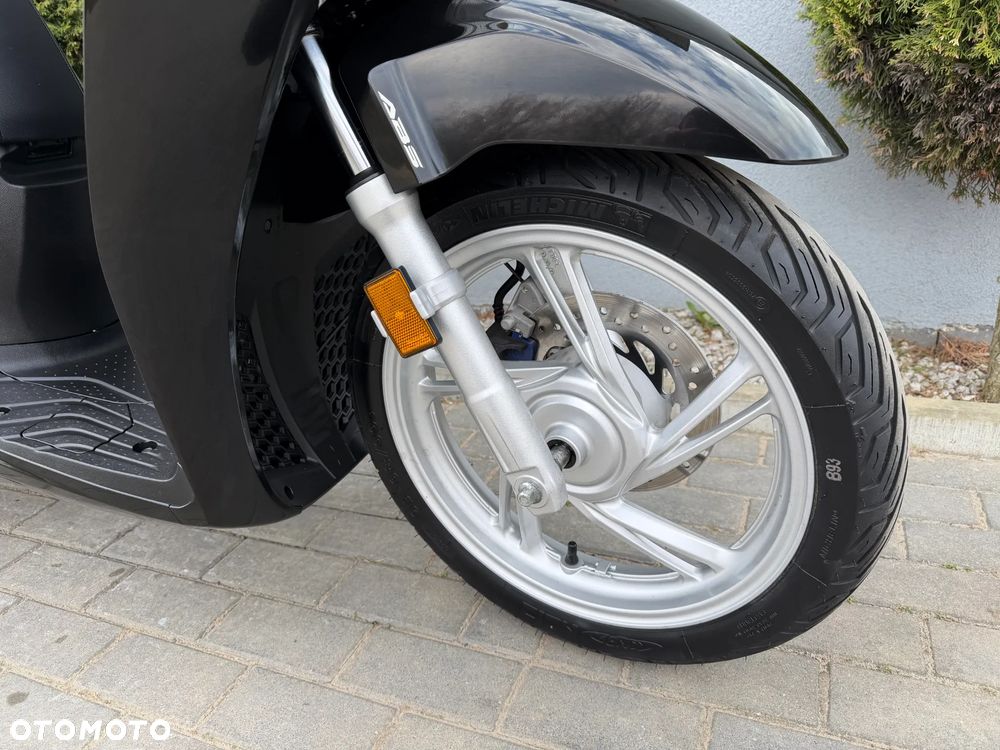Honda SH - 10