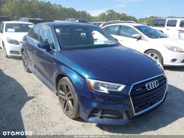 Audi A3 - 1