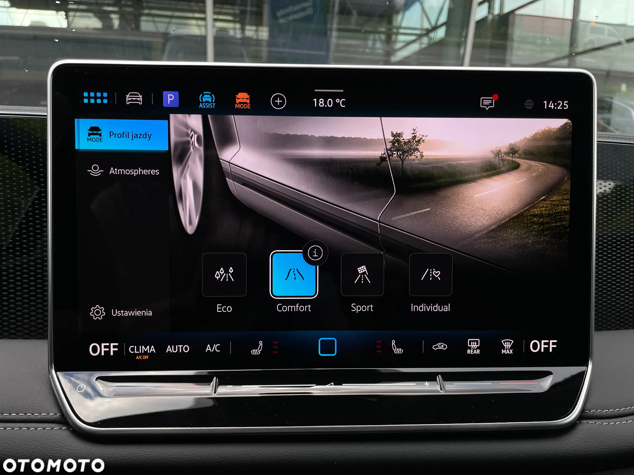 Volkswagen Tiguan 2.0 TDI Life Plus DSG - 23