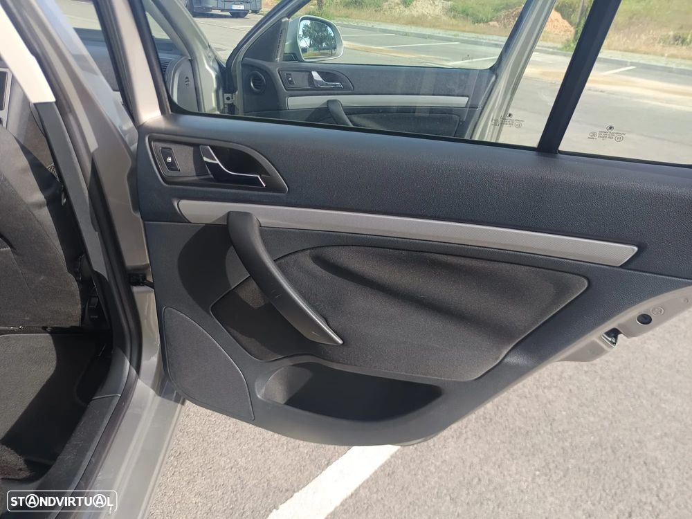 Skoda Octavia Break 1.6 TDi Ambition - 33