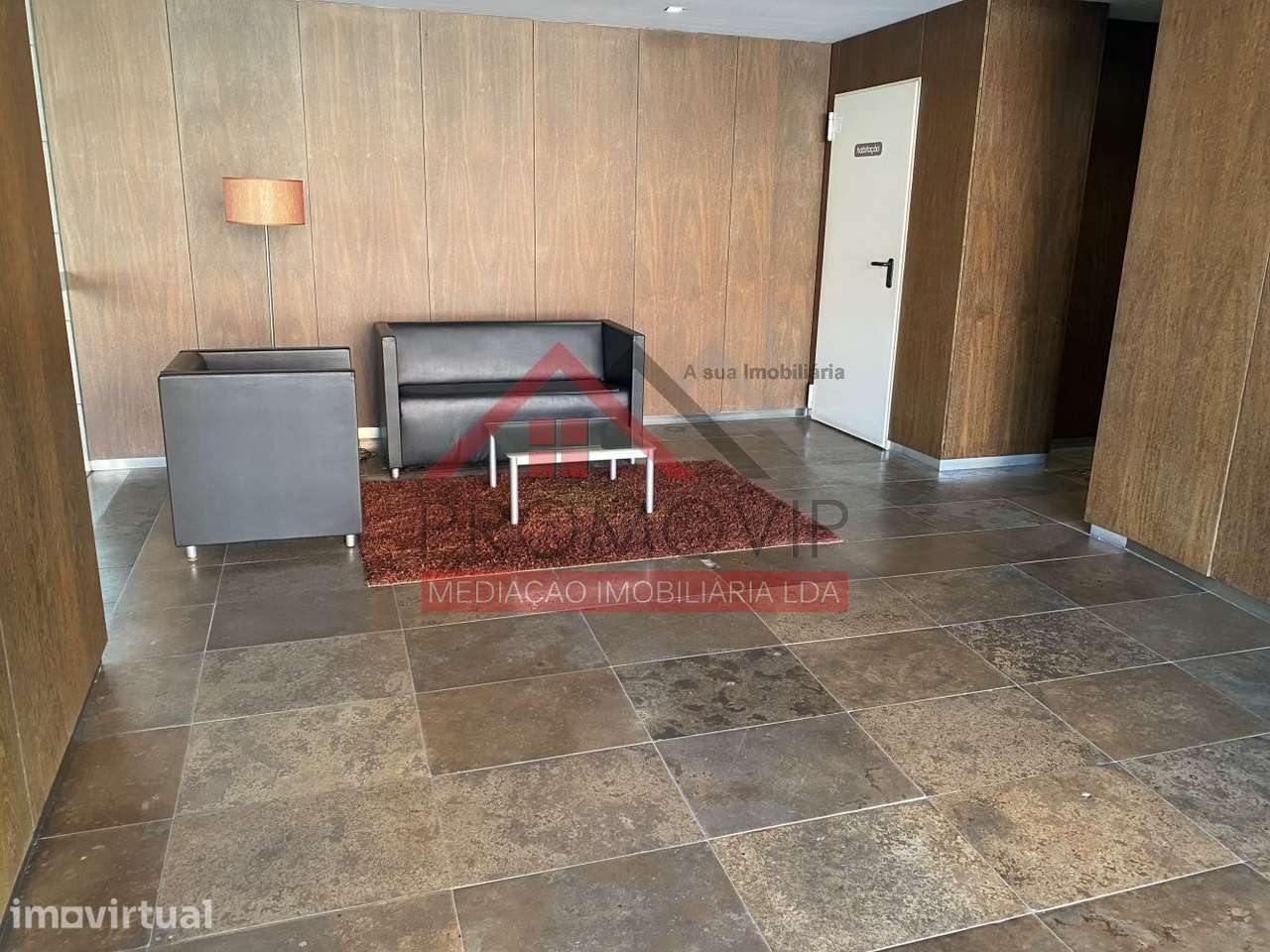 Apartamento T2 C/ garagem fechada Vila Nova de Famalicão - Grande imagem: 2/24