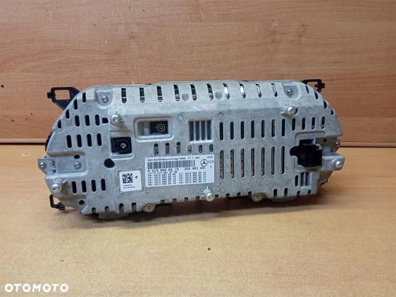 ZEGARY LICZNIK MERCEDES W213 E220 D A2139008319 - 3