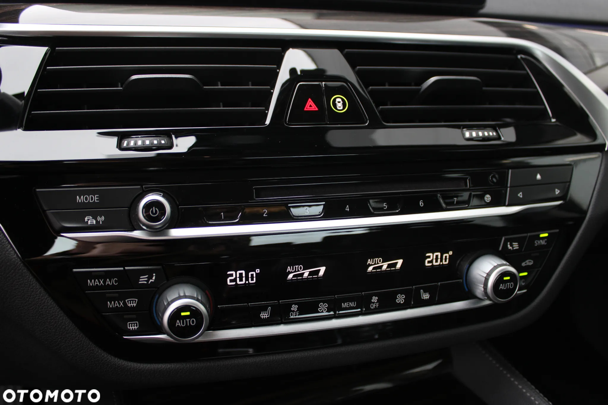 BMW Seria 5 530e iPerformance Luxury Line - 18