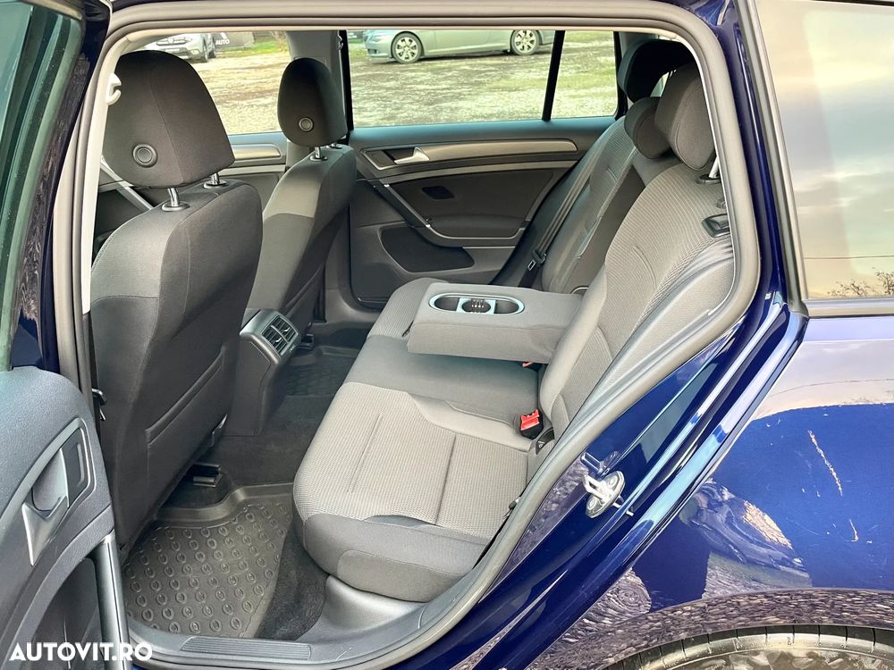 Volkswagen Golf 1.6 TDI (BlueMotion Technology) DSG Comfortline - 6