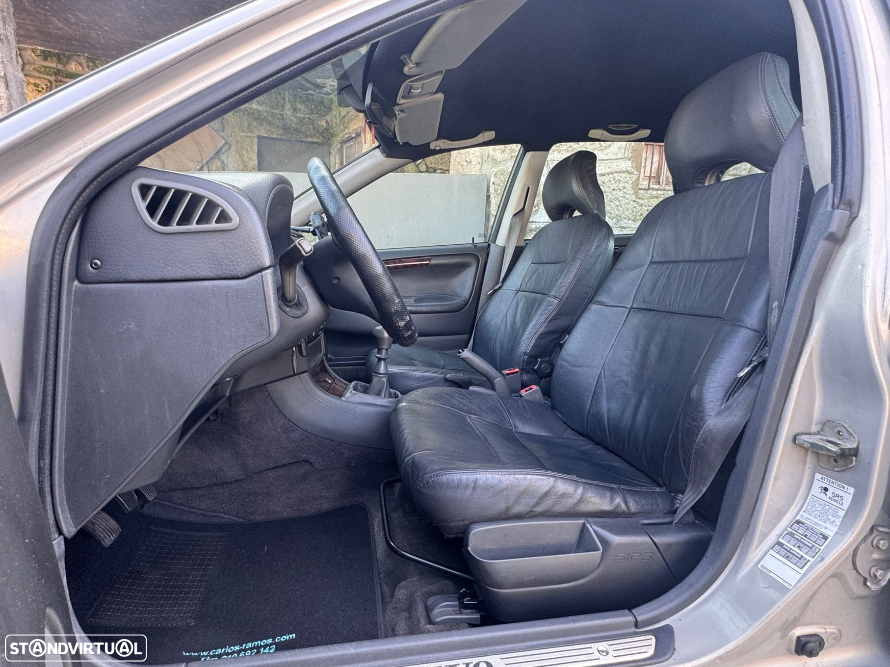 Volvo V40 1.9 TD - 10
