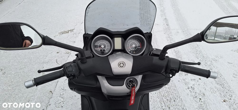 Yamaha X-max - 21
