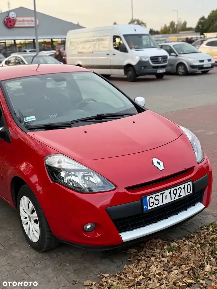 Renault Clio 1.2 16V TCE S - 1
