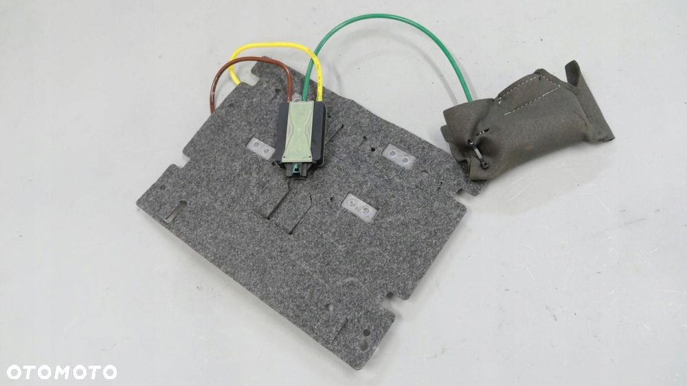 bmw f39 f40 f45 f46 f48 g29 poduszka lędźwi fotela pompka 7310990 - 2