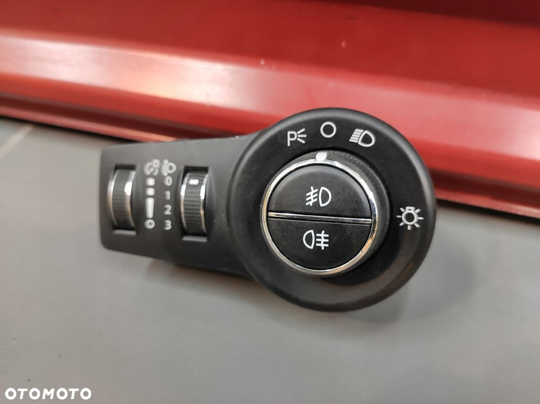 JEEP CHEROKEE KL V PANEL PRZEŁĄCZNIK ŚWIATEŁ 68165829AB - 2