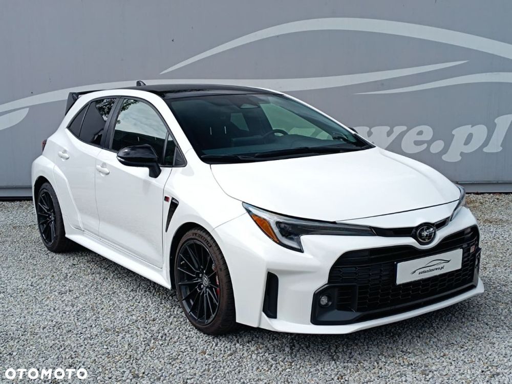 Toyota GR Corolla - 12