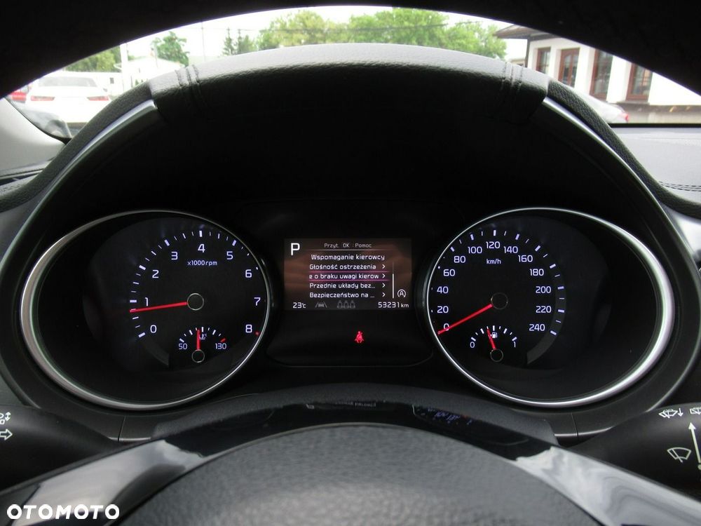 Kia Ceed 1.5 T-GDI M DCT - 32