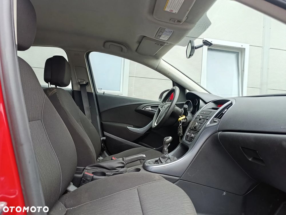 Opel Astra 1.4 Enjoy - 26