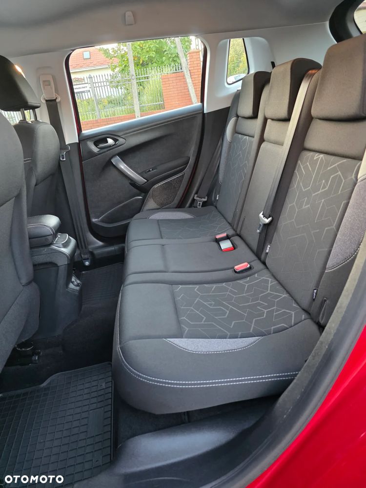 Peugeot 2008 - 22