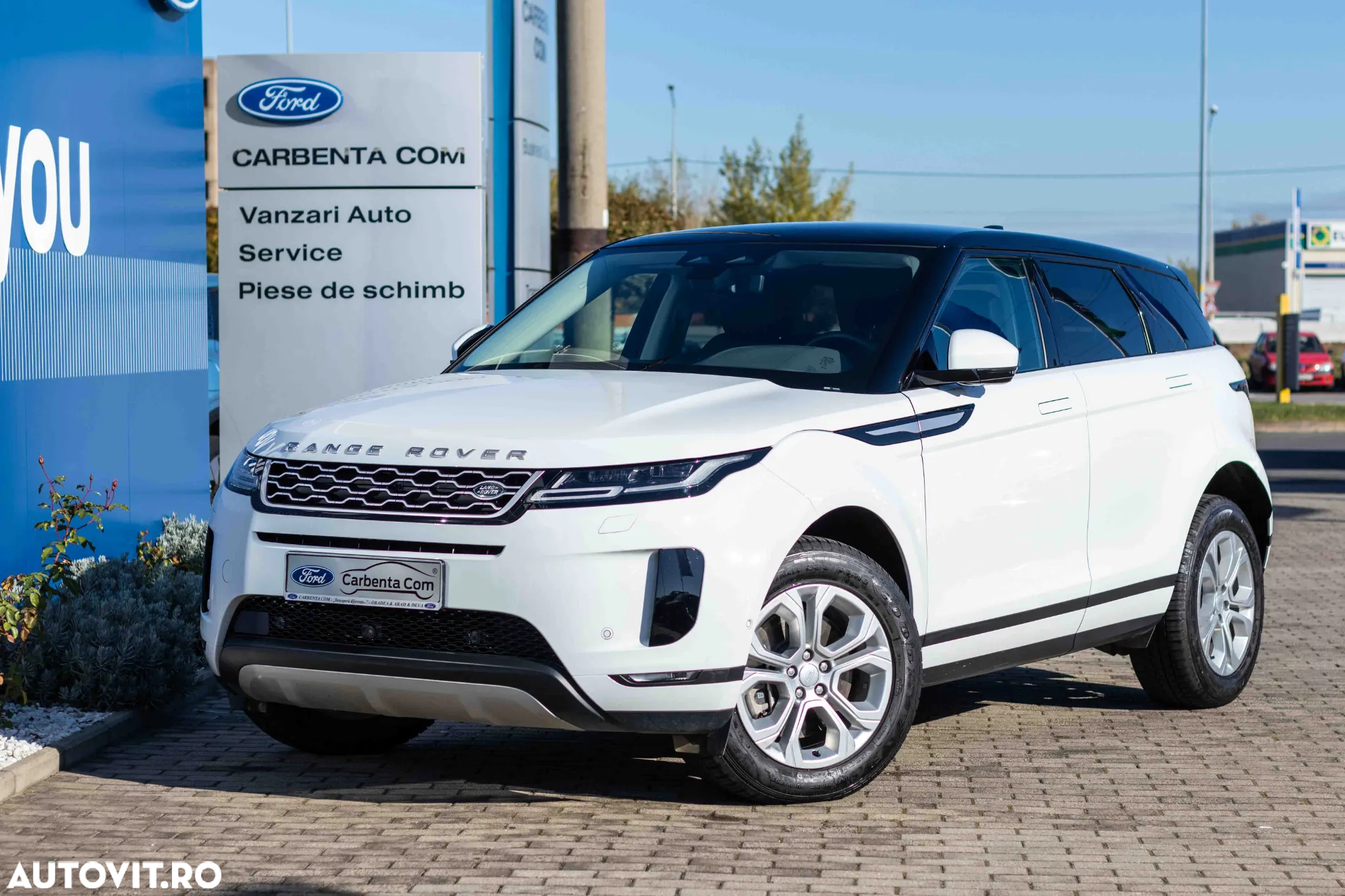 Land Rover Range Rover Evoque 2.0 D200 R-Dynamic MHEV SE - 2