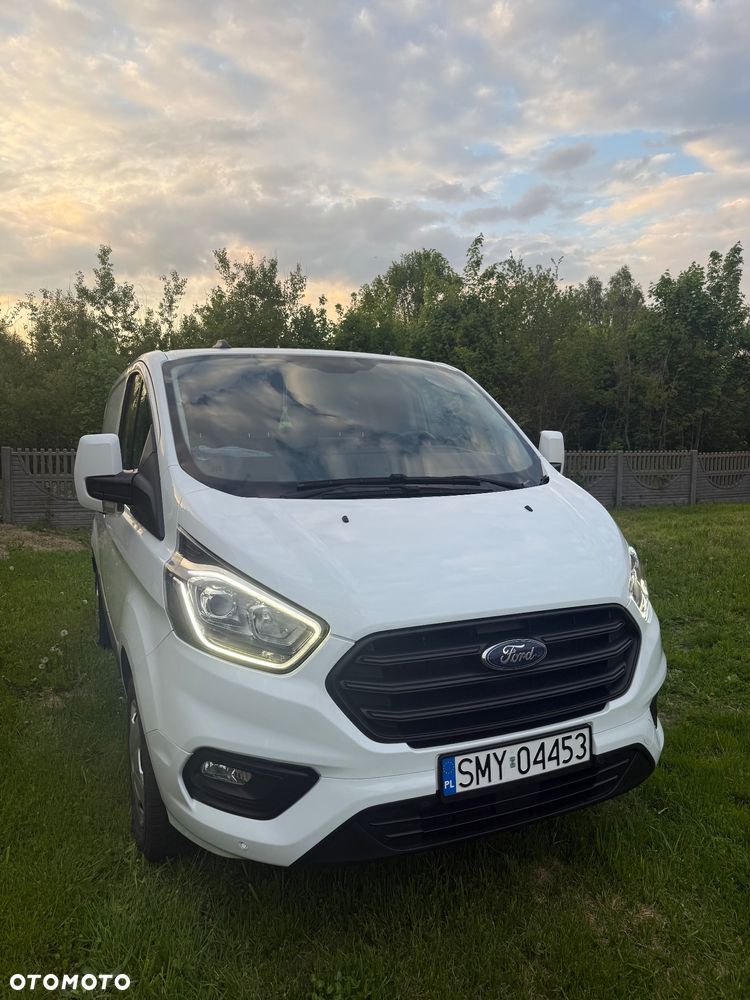Ford Transit Custom - 8