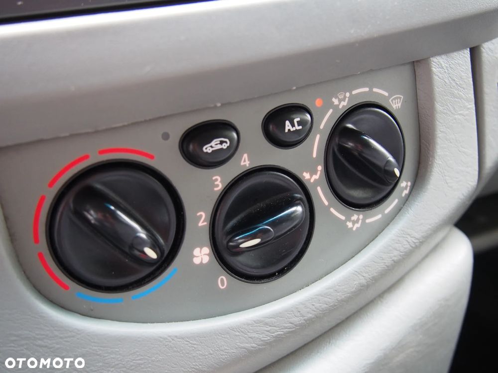 Opel Vivaro L1H1 - 20