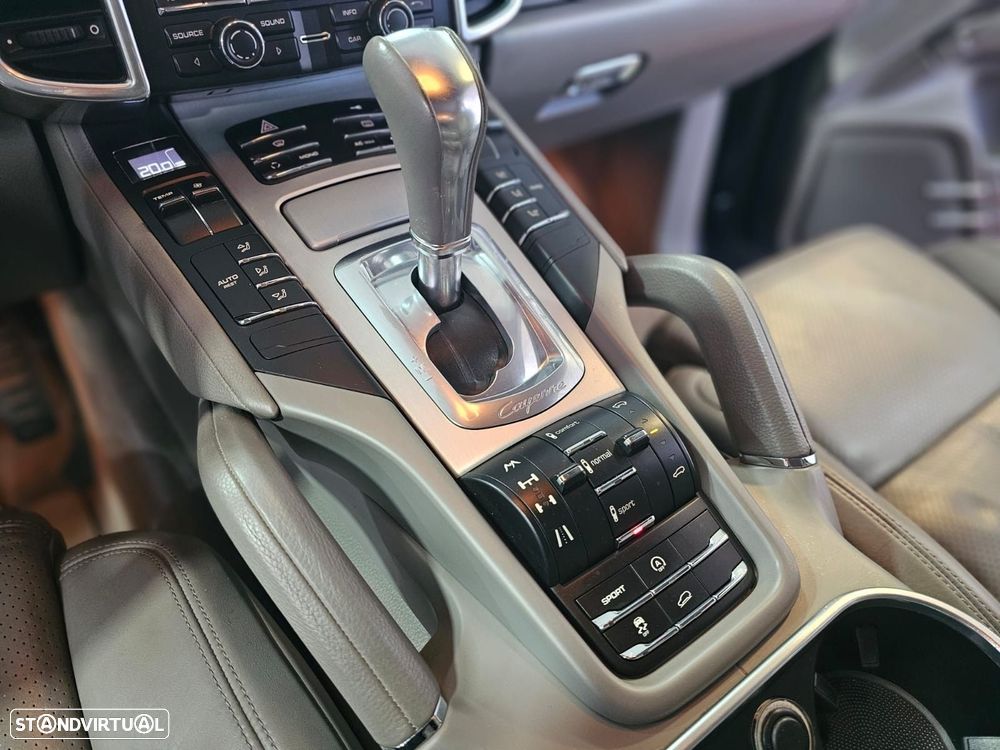 Porsche Cayenne Tiptronic - 20