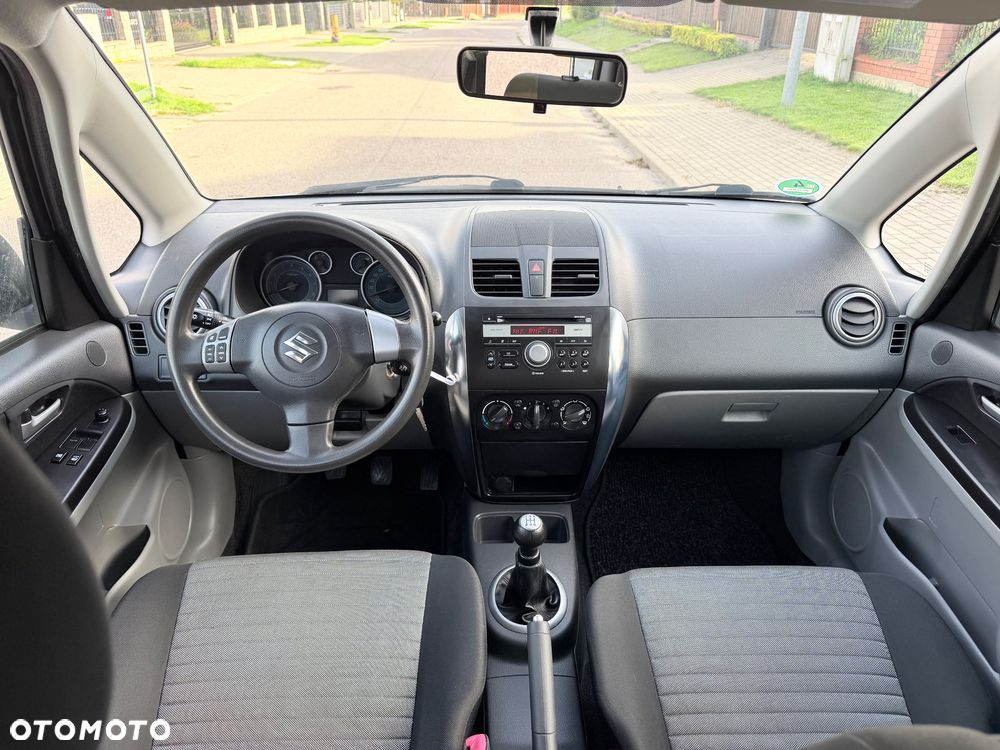Suzuki SX4 - 13
