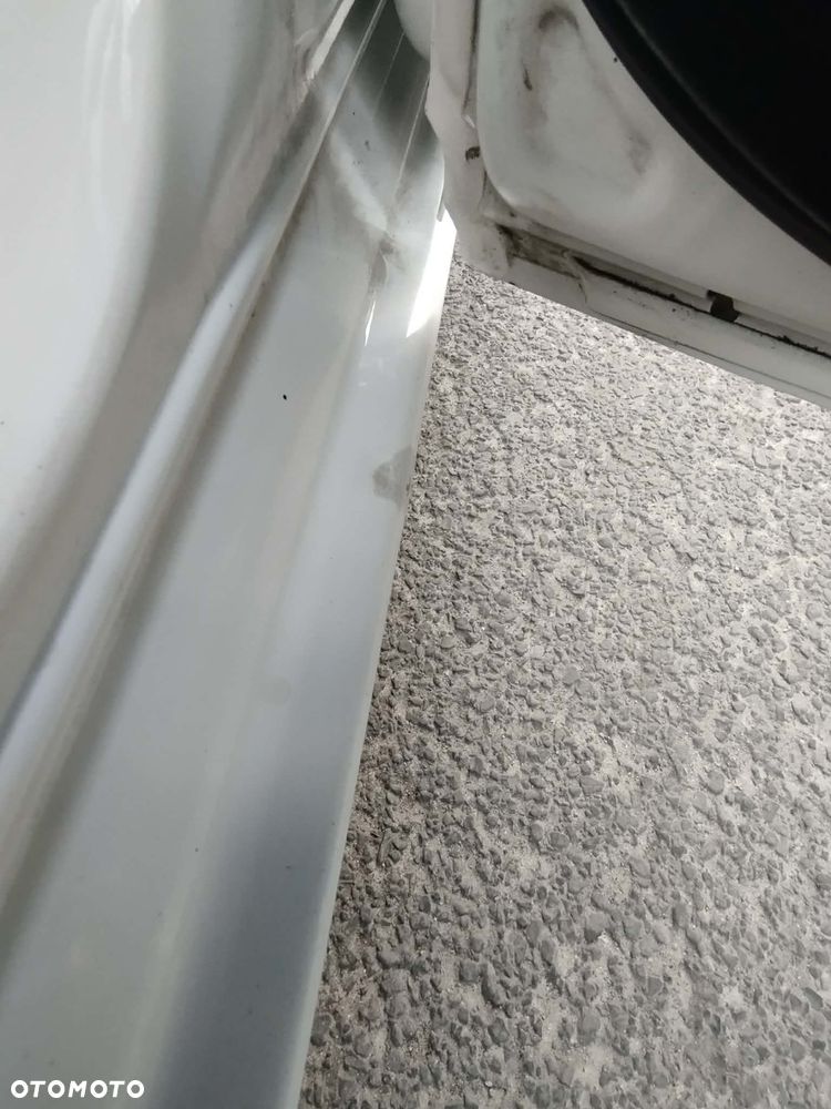 Toyota Auris 1.6 Dynamic - 28