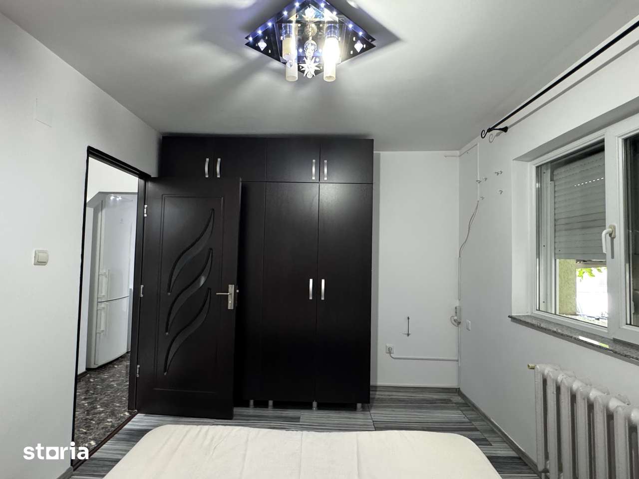 2 c, 53mp,parter,renovat+ spatiu suplim. depozitare-25 mp,Al. Rozelor — fotografia 3