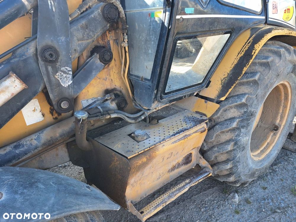 Caterpillar 428 C 4X4 - 22