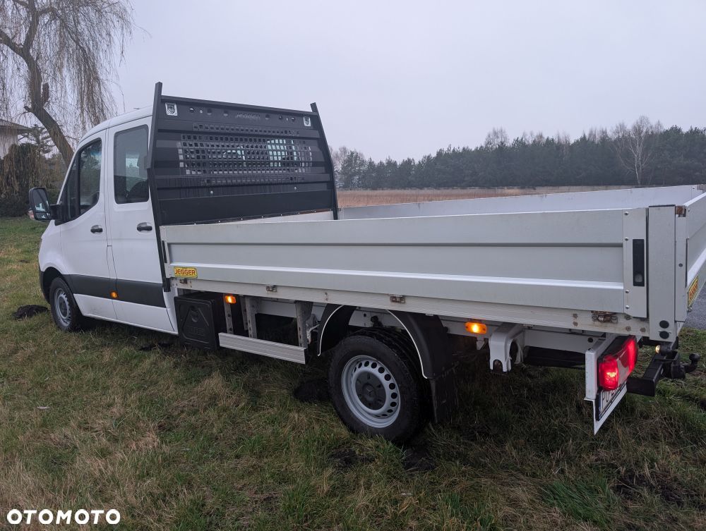 Mercedes-Benz SPRINTER - 3