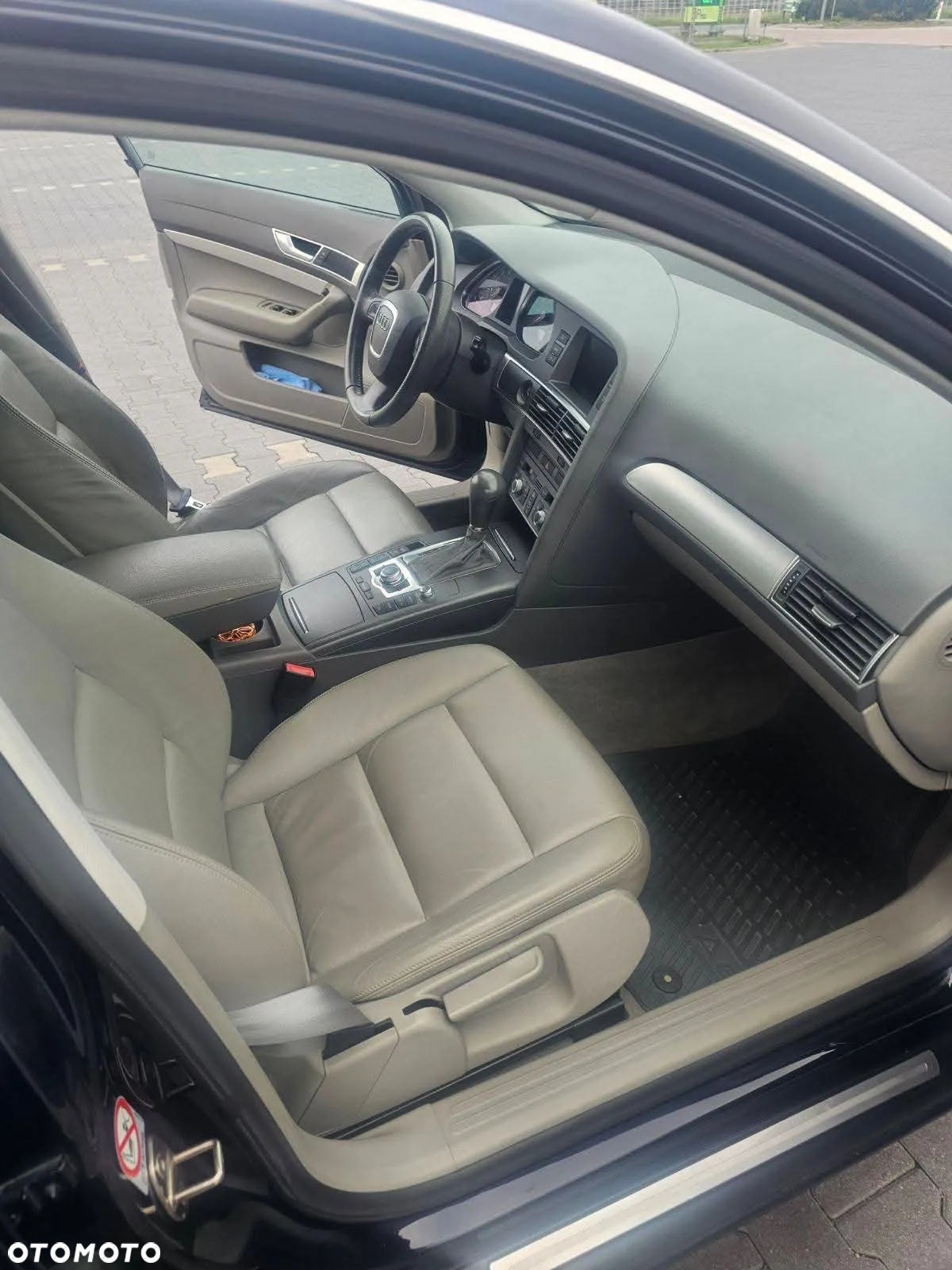 Audi A6 2.4 Multitronic - 9