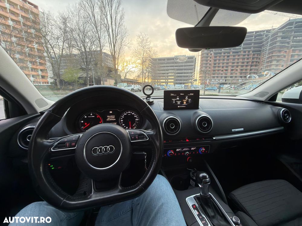Audi A3 2.0 TDI ack S tronic S line Sportpaket - 8