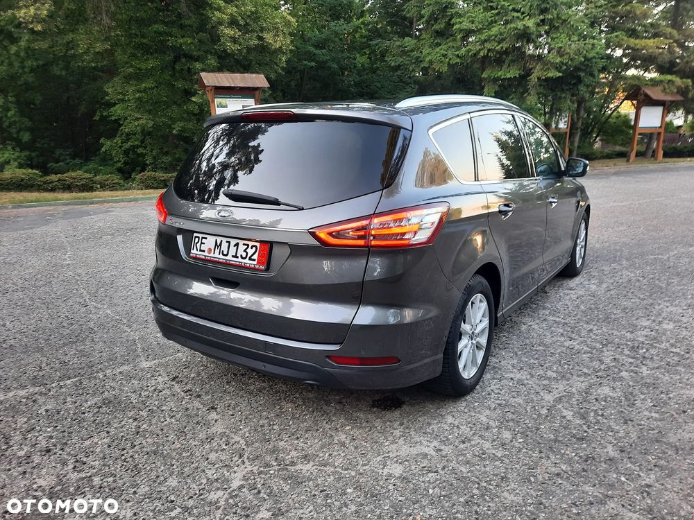 Ford S-Max 2.0 TDCi Titanium PowerShift - 11
