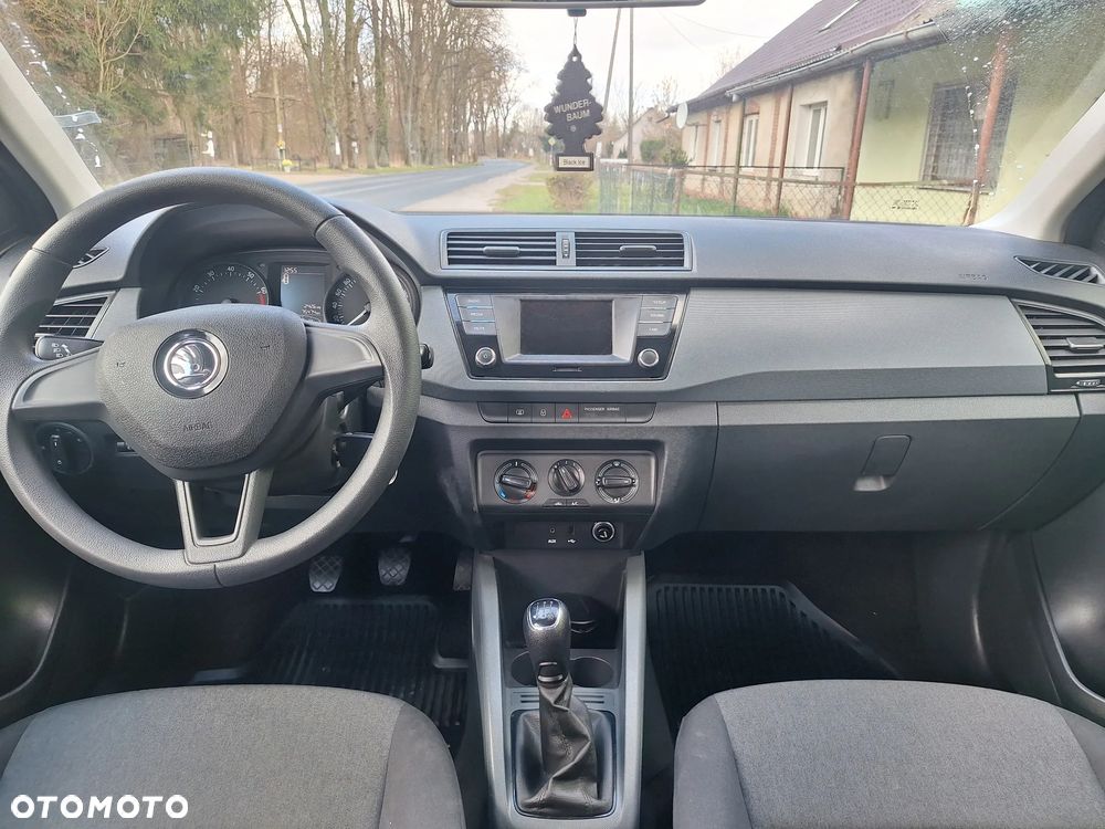 Skoda Fabia 1.0 MPI Cool Edition - 9