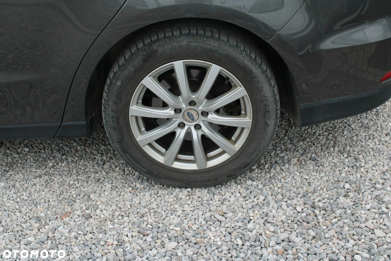 Ford S-Max - 10