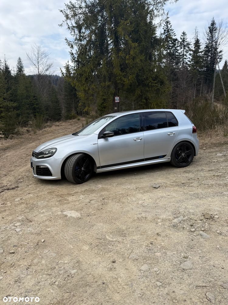 Volkswagen Golf - 2